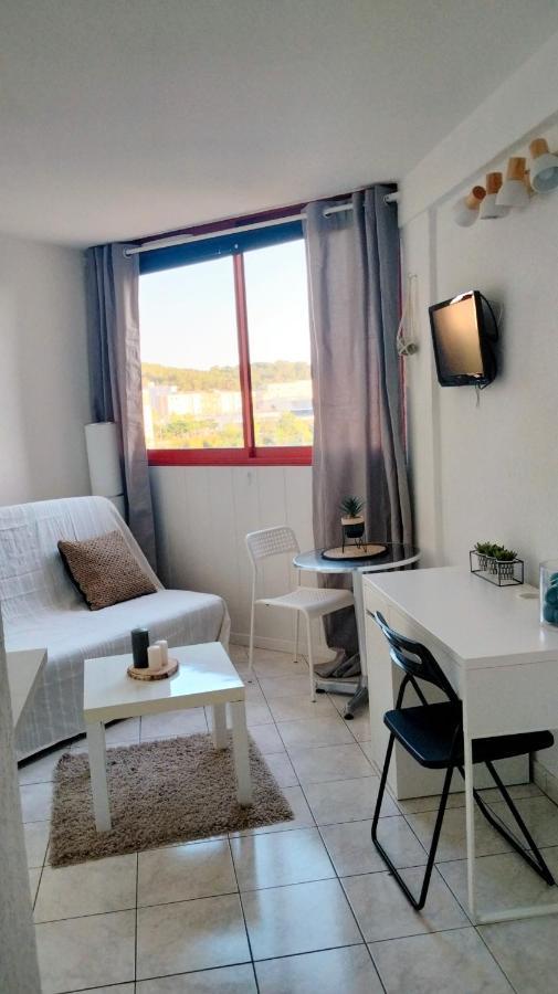Studio à 15 minutes des plages La Valette-du-Var Exterior foto